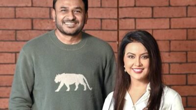 Amruta Fadnavis signs exclusive full-spectrum representation deal with Warner Music India